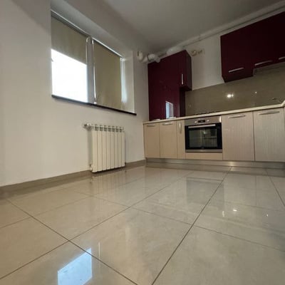 Rent of a comfortable furnished 3-room apartment, 91 m², Constanța, Romania